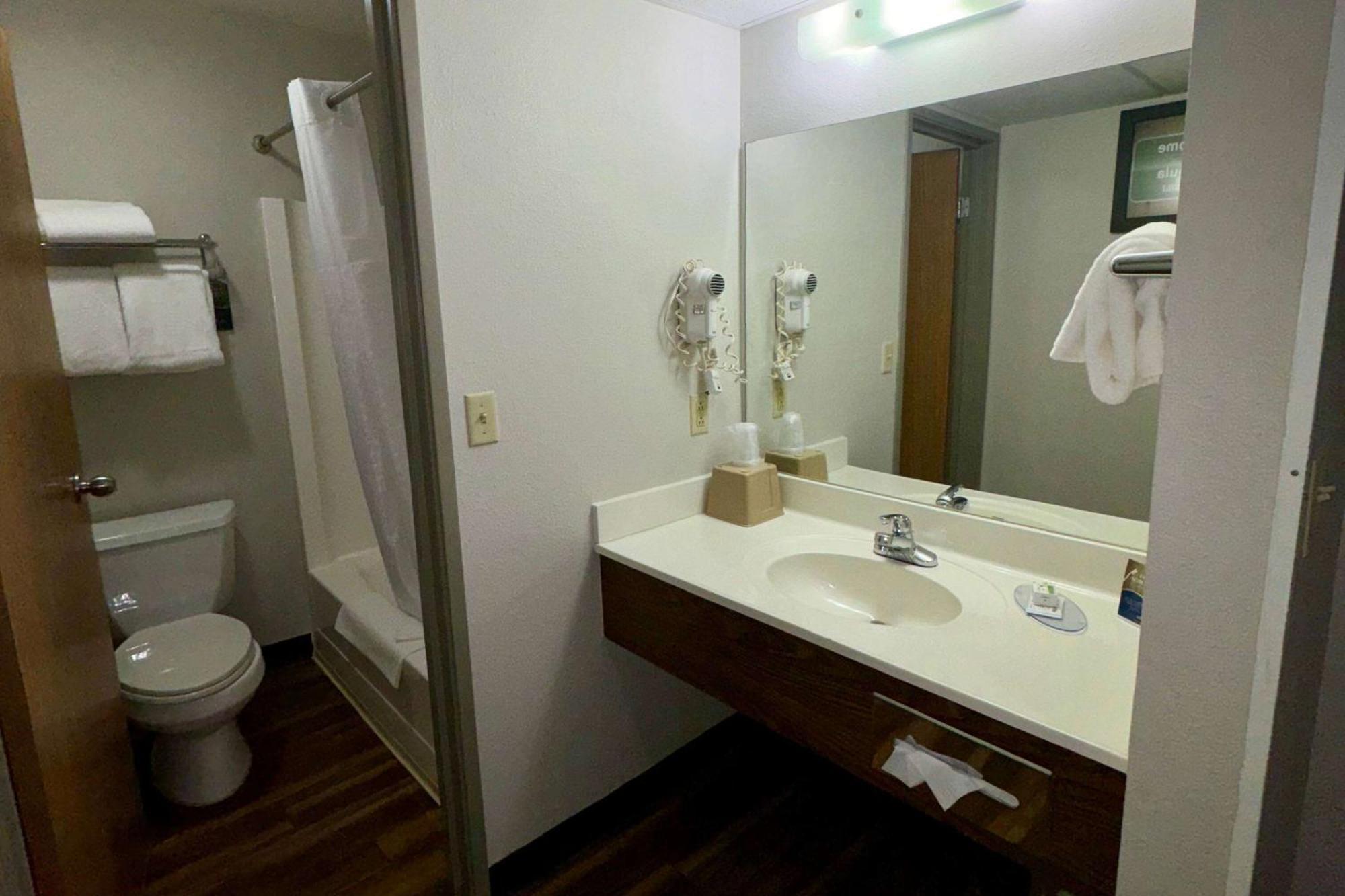 Econo Lodge Missoula Extérieur photo